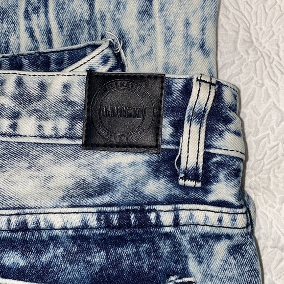 Trillnation Moto Zipper Skinny Fit Jeans - Picture 13 of 13